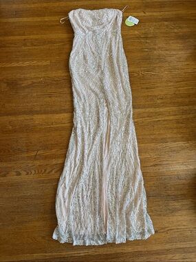 Windsor | Dresses | Windsor Lola High Slit Crepe Dress | Poshmark Windsor | Dresses | Windsor Lola High Slit Crepe Dress | Poshmark
